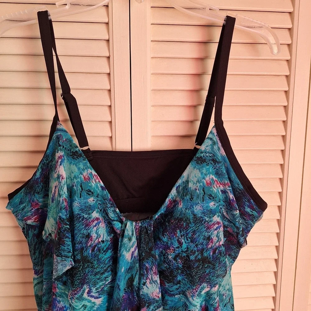 Mazu Swim Blue Sheer Print Tankini Womens 24W Padded Bust Adjustable Straps Knit